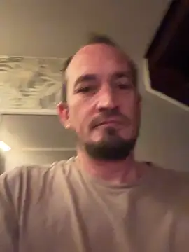 Pineauculjadore Webcamshow