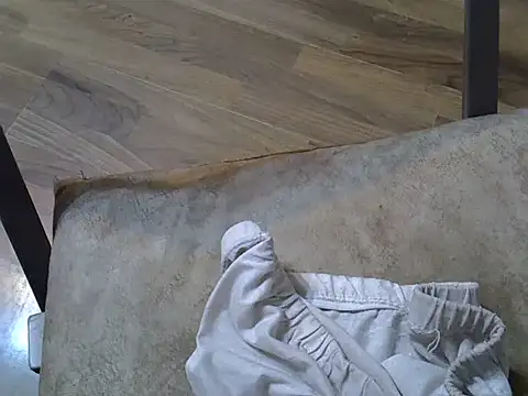 cem07060 Adlı Modelin Web Kamerası Şovu