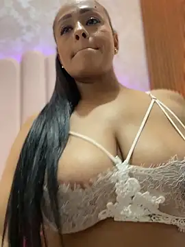 Chatroom XXX en direct de sofia_xxx02