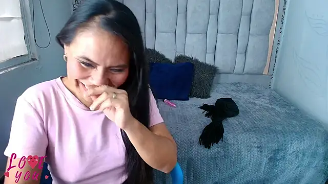 Keyla_Brunette_'s Live XXX Chat