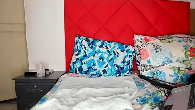 Chat XXX en directo de Alexxa_Rodriguez