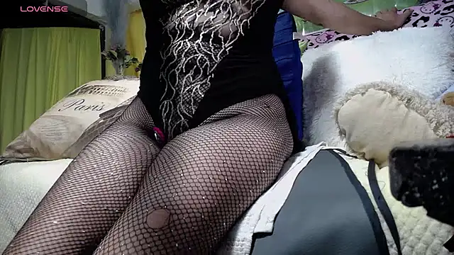 Merry-Olsen: вебкам-шоу