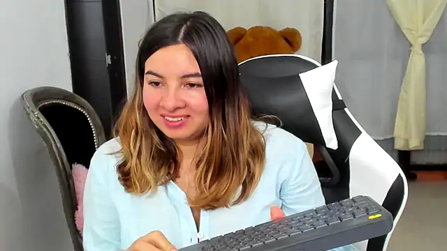 __Emma__11__Lecat_'s Live XXX Chat