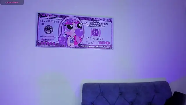 Ares_DAMM: διαδικτυακό σόου στην κάμερα