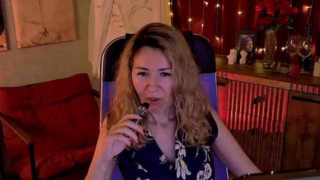 دردشة DonnaSmitth الجنسية المباشرة