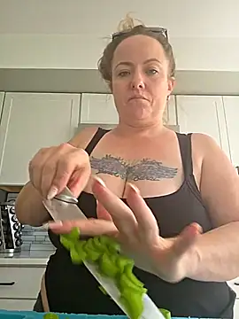 julimonroe: вебкам-шоу