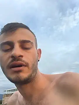 Pokazy przed kamerką – bigcockwhite777