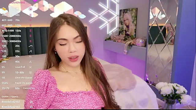 MimiForce Adlı Modelin Canlı XXX Sohbeti