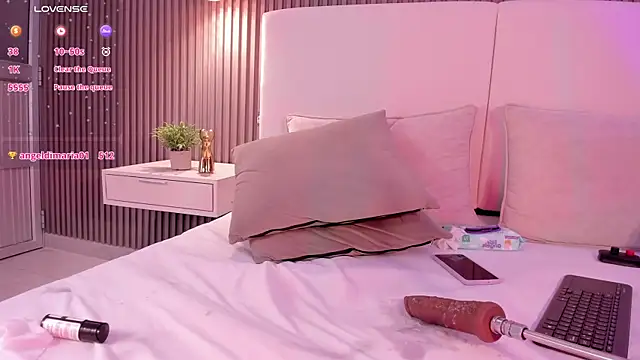 Sembang XXX Secara Langsung annie_clarkson