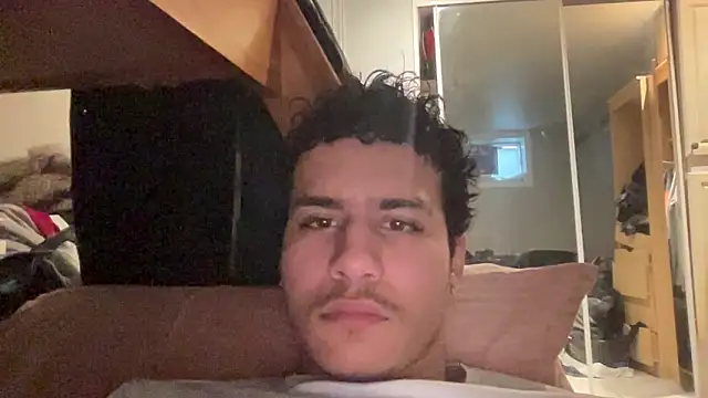 johnycash21 Show in webcam