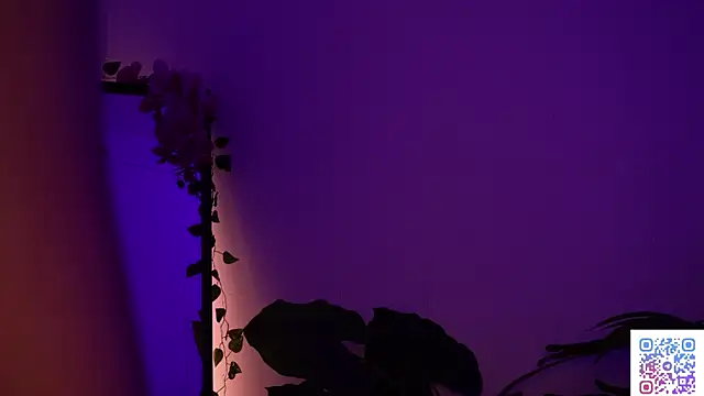 SweeetMila Adlı Modelin Canlı XXX Sohbeti