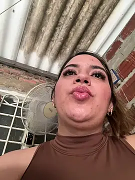 Amira_Malia Obrolan Langsung XXX