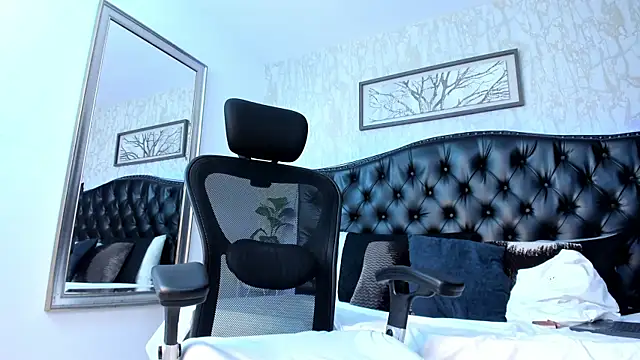 Czat XXX na żywo – Lander_Cruz