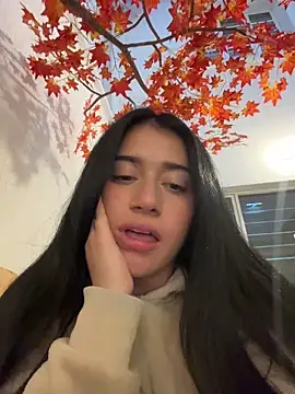 Chatroom XXX en direct de KallyMyller1