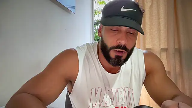 عرض كام romeolovedark