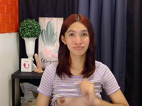 Mystic_haraxx Show Webcam