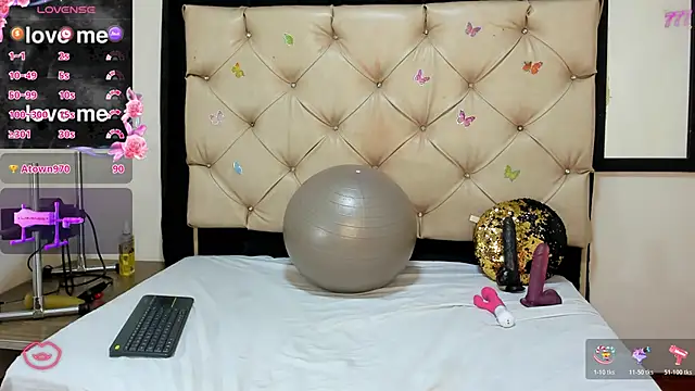 cleopatraaのライブXXXチャット