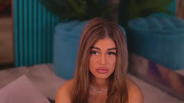 BellaNoirre's Live XXX Chat