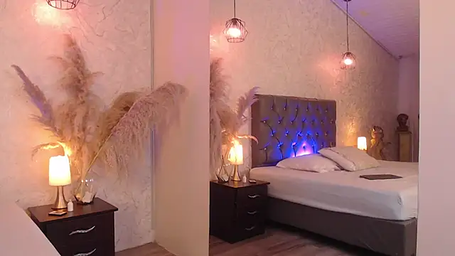 Sabriinaa_FoxxのライブXXXチャット