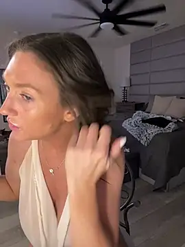 Ayybaebay's Live XXX Chat