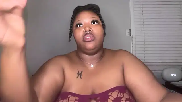 Chocolatebunnyxx96 Chat XXX in diretta