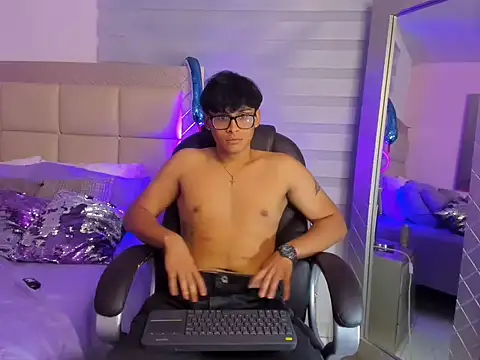 mathias_oberlin Live XXX-chat