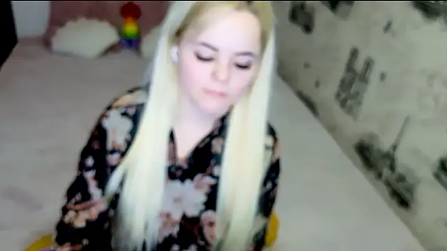 lovely-eyesn Live XXX chat