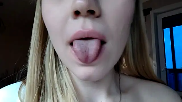 Chatroom XXX en direct de LunaPeony