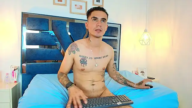 Irina_and_Max Show Webcam