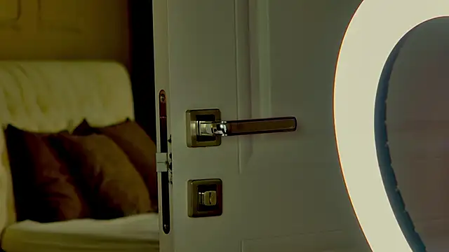 Pokazy przed kamerką – YourSweetArya