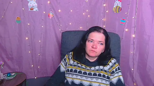 LauraFinn's Live XXX Chat