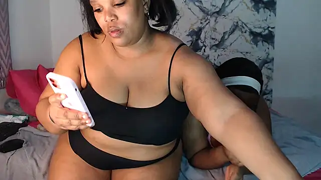 แชท XXX สดของ SexyAmeena2002