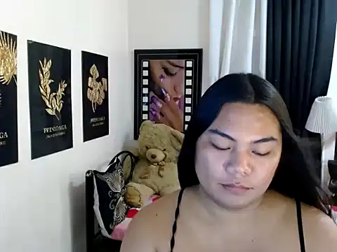 TSbrianaHugeCock Webcam-Show