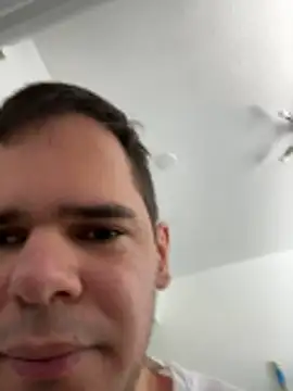 Pokazy przed kamerką – awesomemilkss