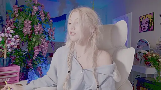 Talulaan Live XXX chat