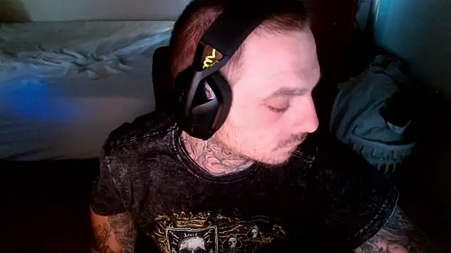 Živý XXX chat DADDY_KANE8---