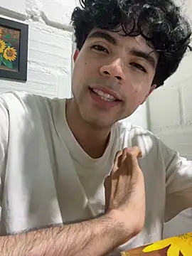 Axel-Mejia Live XXX-Chat