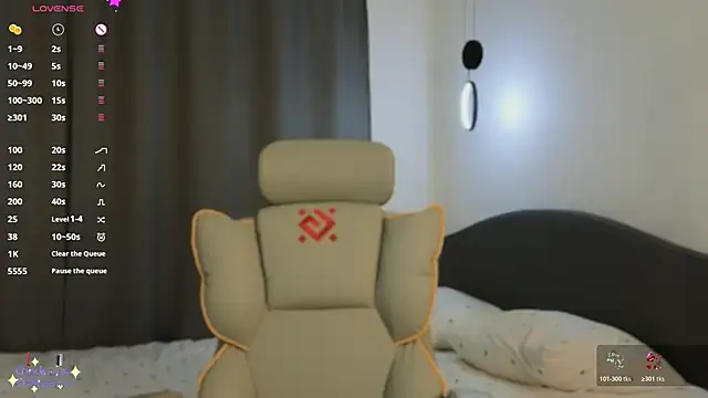 mowalova – Live XXX-chat