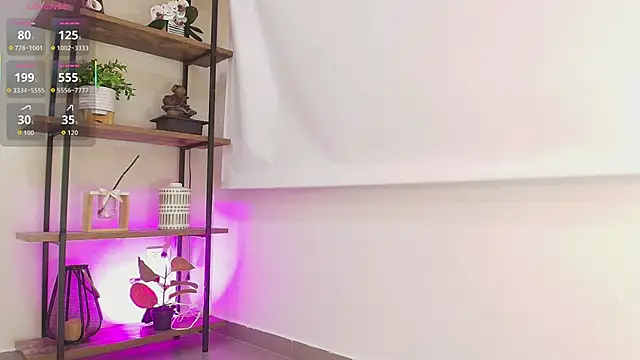 Sassy--Girl – webcam-show