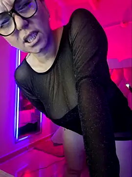 MariaPau_83 现场XXX聊天