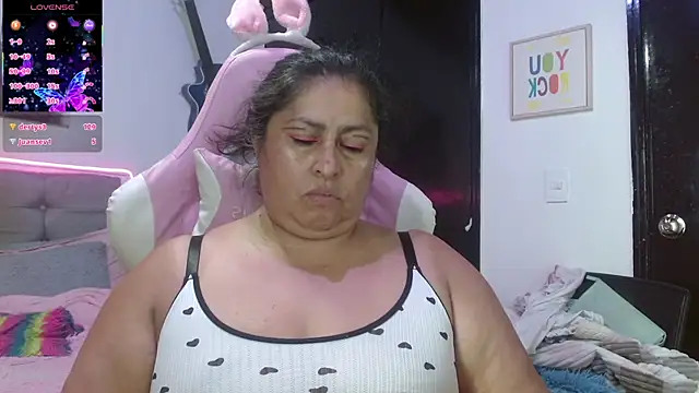 Chatroom XXX en direct de Keyla01_