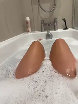 Cute_Ruby20's Live XXX Chat