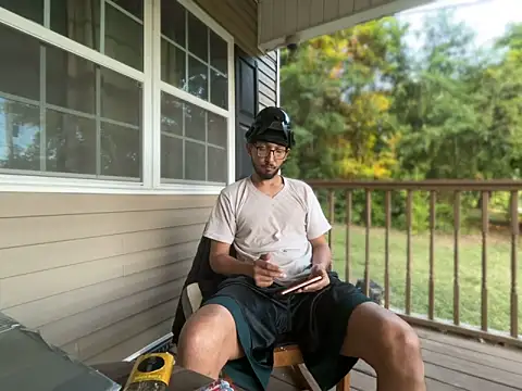 ThrowedWorldWide Chat XXX in diretta