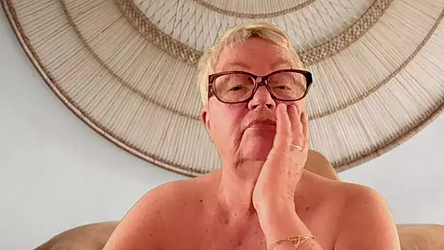 Mystery-Grandmother's Webcam Show