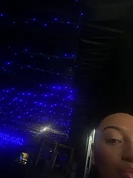 Leah-Lux – webcam-show