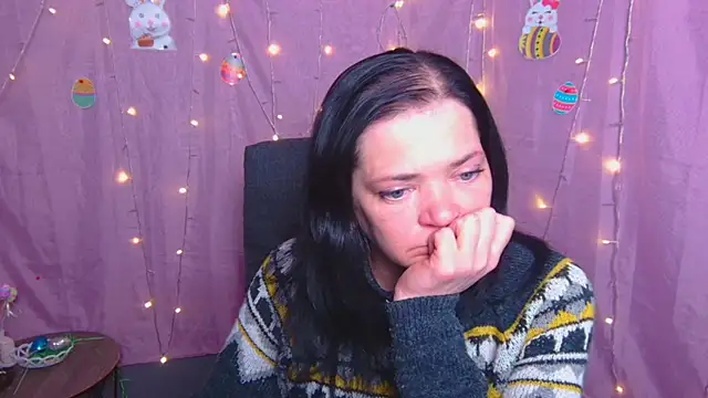 LauraFinn – Naživo XXX chat