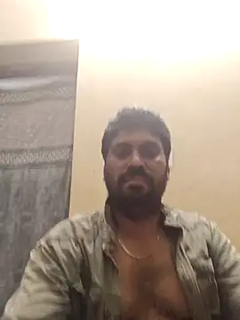 Pokazy przed kamerką – rameshmry1