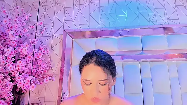 XXX chat uživo modela Lilithadams1