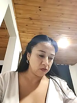 _Dr-Luna_1: онлайн-секс-чат