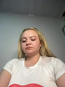 Naiara_Sex_ 即時 XXX 聊天